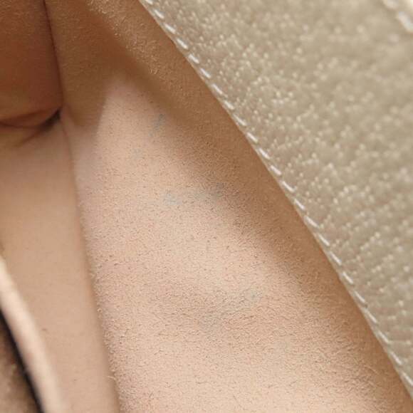 GUCCI White Leather Shoulder Bag - Picture 8 of 16